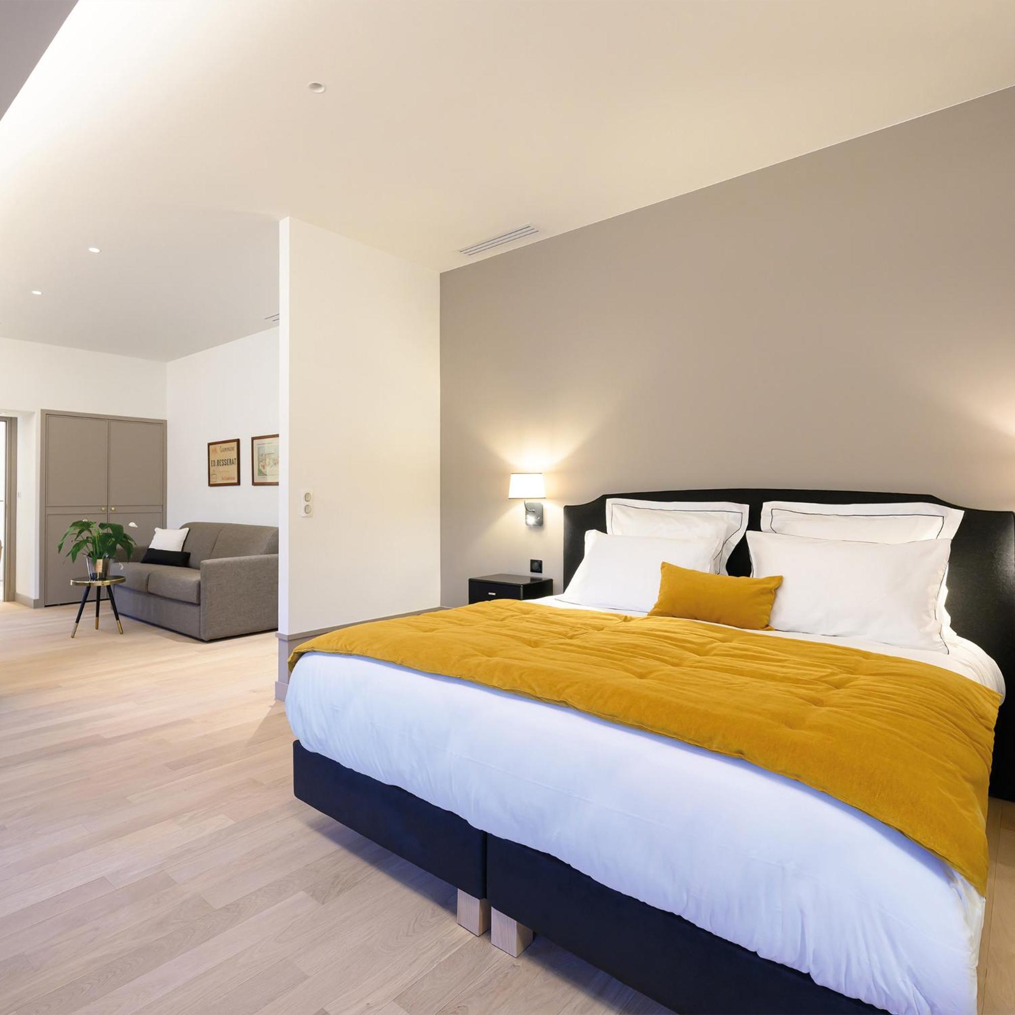 Les Suites Bb, Champagne Besserat De Bellefon Επερνέ Εξωτερικό φωτογραφία